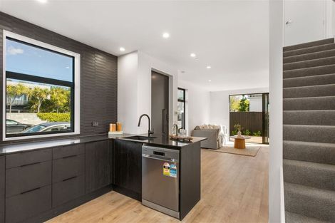 Photo of property in 4/57 Carlton Mill Road, Merivale, Christchurch, 8014