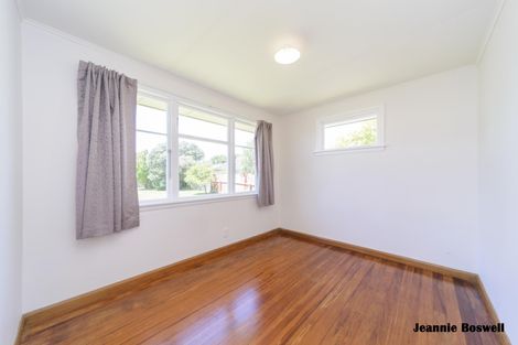 Photo of property in 22a Roberts Line, Kelvin Grove, Palmerston North, 4414