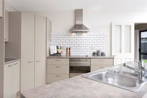 Photo of property in 18 Pewter Place, Northwood, Christchurch, 8051