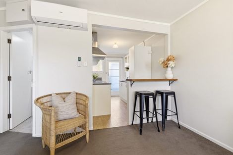 Photo of property in 2/22 Holly Road, St Albans, Christchurch, 8014