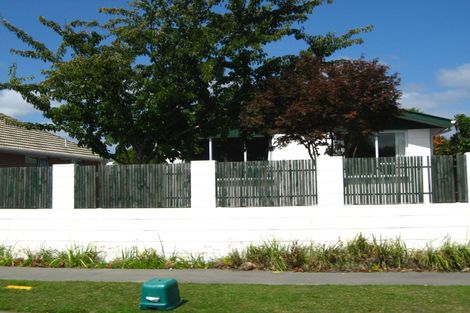 Photo of property in 10 Stanton Crescent, Hoon Hay, Christchurch, 8025