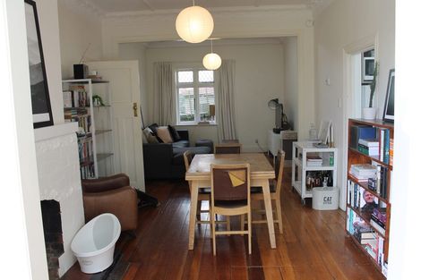 Photo of property in 78 Glenmore Street, Northland, Wellington, 6012