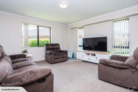 Photo of property in 6 Millie Place, Huntington, Hamilton, 3210