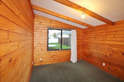 Photo of property in 1/29 Rosier Road, Glen Eden, Auckland, 0602