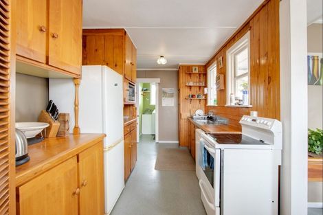 Photo of property in 33 Williams Street, Marewa, Napier, 4110