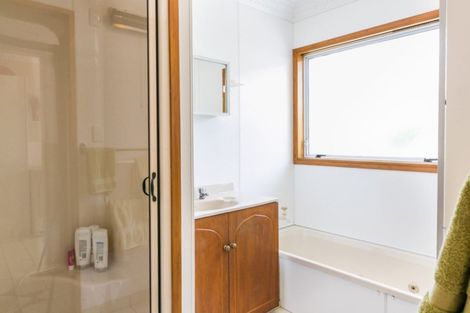 Photo of property in 21 Reeve Drive, Havelock North, 4130