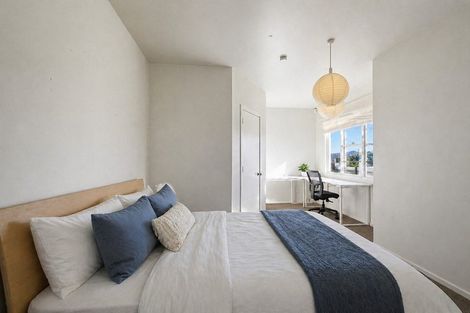 Photo of property in 8 Kiriwai Road, Paremata, Porirua, 5024