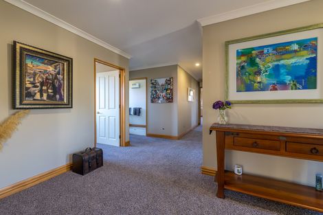 Photo of property in 330 Highcliff Road, Highcliff, Dunedin, 9013