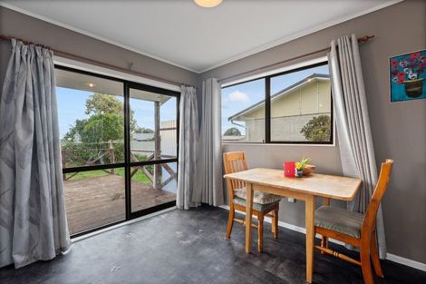 Photo of property in 38 Perth Street, Levin, 5510