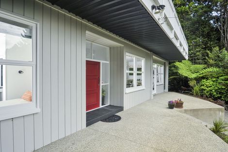 Photo of property in 232 Konini Road, Titirangi, Auckland, 0604