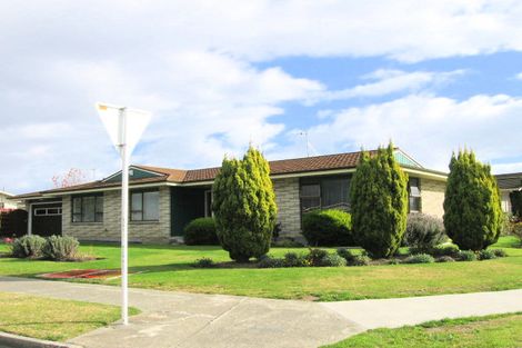 Photo of property in 2 Freyberg Avenue, Tamatea, Napier, 4112