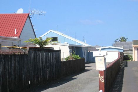 Photo of property in 2/18 Gobray Crescent, Mount Maunganui, 3116