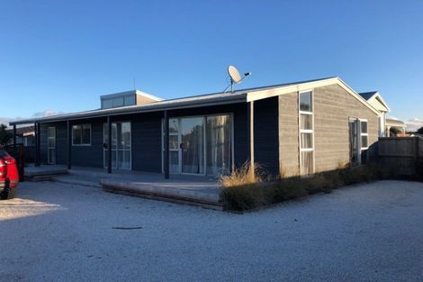 Photo of property in 4 Gloucester Road, Mount Maunganui, 3116