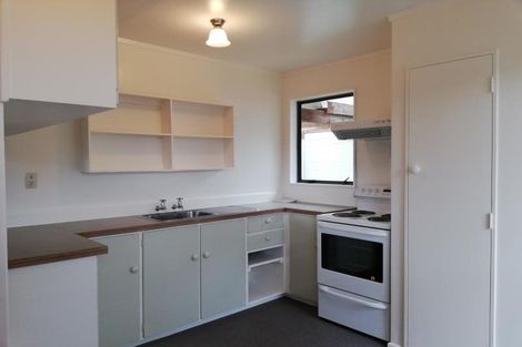 Photo of property in 105 Thurleigh Grove, Karori, Wellington, 6012