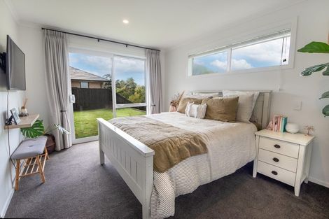 Photo of property in 11 Massee Way, Te Puke, 3119