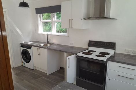 Photo of property in 157 Parkvale Road, Karori, Wellington, 6012