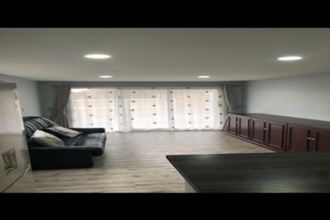 Photo of property in 16 Walworth Avenue, Pakuranga Heights, Auckland, 2010