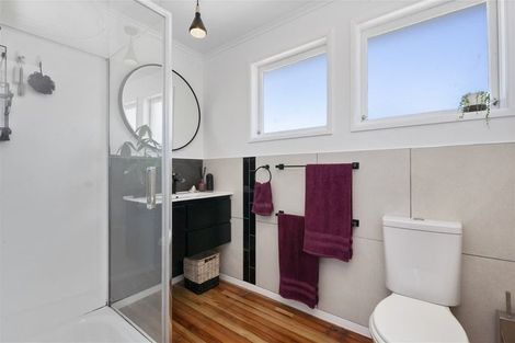 Photo of property in 2 Ward Place, Rangiora, 7400