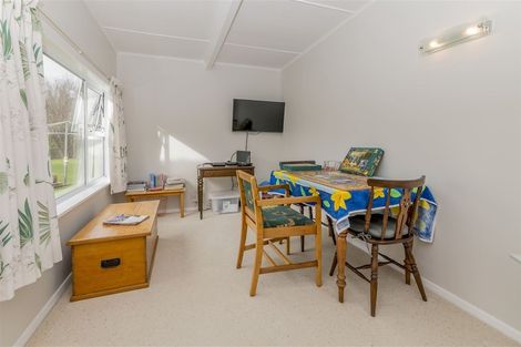 Photo of property in 16 Gardener Street, Levin, 5510