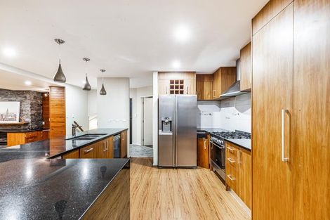 Photo of property in 4 Gordon Stanley Drive, Massey, Auckland, 0614