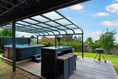 Photo of property in 91 Victory Road, Laingholm, Auckland, 0604