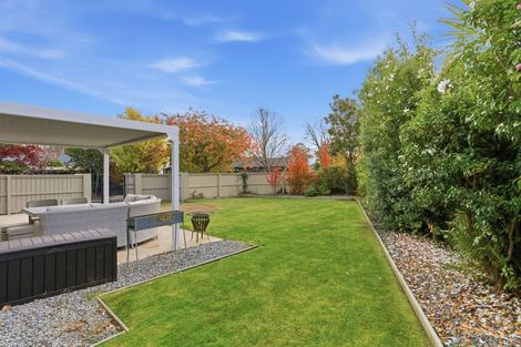 Photo of property in 14 Harlech Mews, Avonhead, Christchurch, 8042