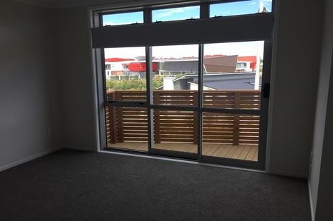 Photo of property in 18 Teal Way, Hobsonville, Auckland, 0616