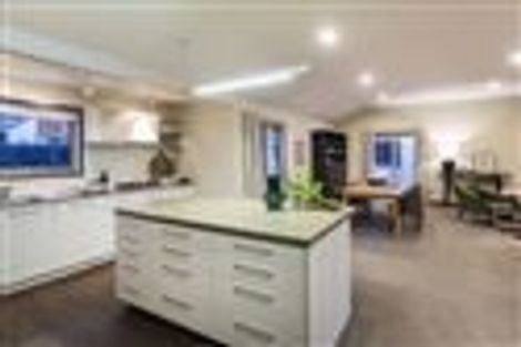 Photo of property in 38 Glandovey Road, Fendalton, Christchurch, 8052