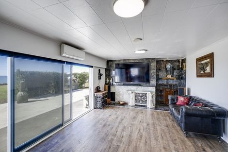 Photo of property in 43 North Shore Road, Eskdale, Napier, 4182