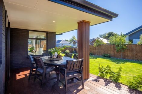 Photo of property in 16 Thomas Way, Brightwater, 7022