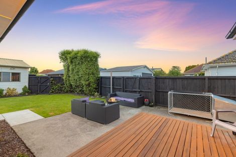 Photo of property in 14 Jocelyn Street, Casebrook, Christchurch, 8051