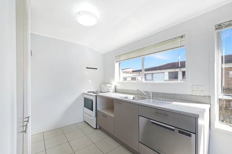 Photo of property in 1/79 Prince Regent Drive, Half Moon Bay, Auckland, 2012