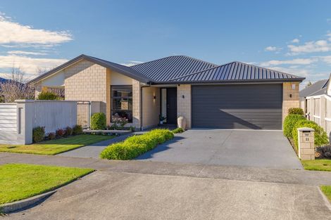 Photo of property in 11 Waterford Avenue, Northwood, Christchurch, 8051