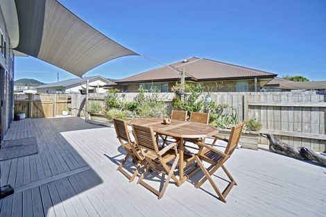 Photo of property in 17a Macloughlin Drive, Te Puke, 3119