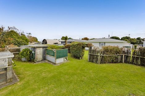 Photo of property in 63 Longfellow Road, Opunake, 4616