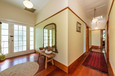 Photo of property in 383 Karori Road, Karori, Wellington, 6012