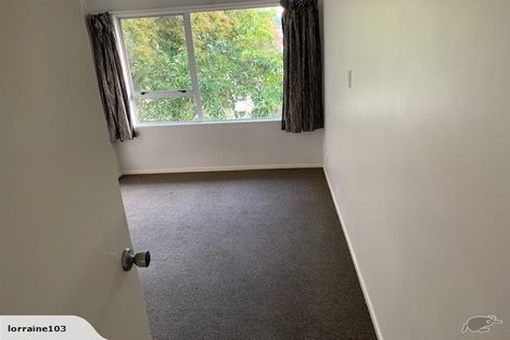 Photo of property in 54 Fruitvale Road, New Lynn, Auckland, 0600