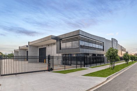 Photo of property in 18a Anglers Way, Wattle Downs, Auckland, 2102