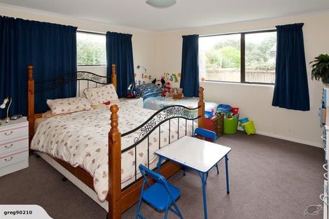 Photo of property in 8 Timbertop Lane, Saint Martins, Christchurch, 8022