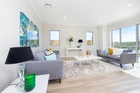 Photo of property in 4 Kilcadden Drive, Flat Bush, Auckland, 2019