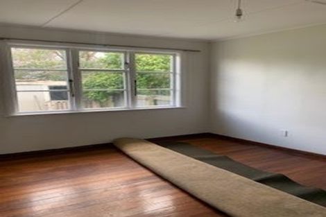 Photo of property in 23 Pitcairn Crescent, Bryndwr, Christchurch, 8053