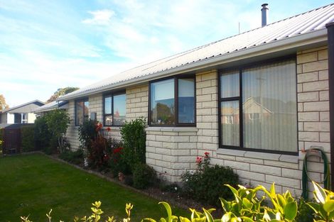 Photo of property in 64 Richard Pearse Drive, Temuka, 7920