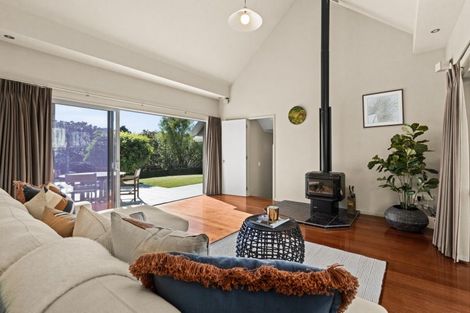 Photo of property in 50 Rochfort Road, Havelock North, 4130