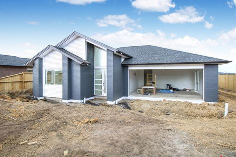 Photo of property in 29 Jelas Drive, Riverhead, 0820