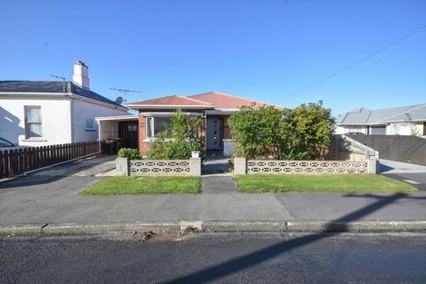 Photo of property in 211 Oxford Street, South Dunedin, Dunedin, 9012