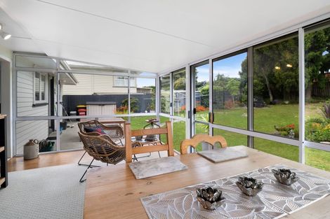 Photo of property in 9 Kennedy Drive, Levin, 5510