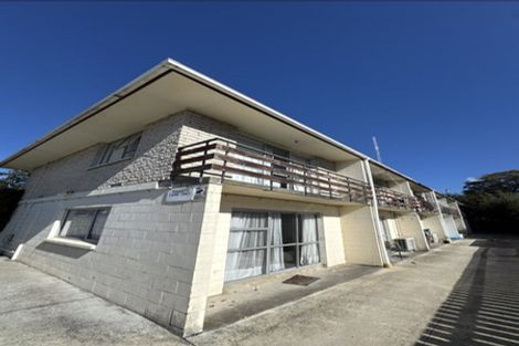 Photo of property in 2/54 Pembroke Street, Hamilton Lake, Hamilton, 3204