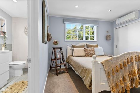 Photo of property in 19 Kempton Street, Greytown, 5712