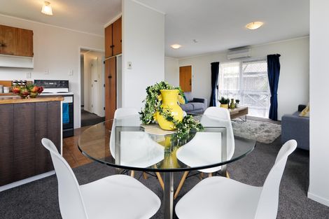 Photo of property in 81a/1 Flanshaw Road, Te Atatu South, Auckland, 0610