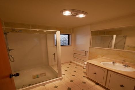 Photo of property in 3/39 Great South Road, Papakura, 2110